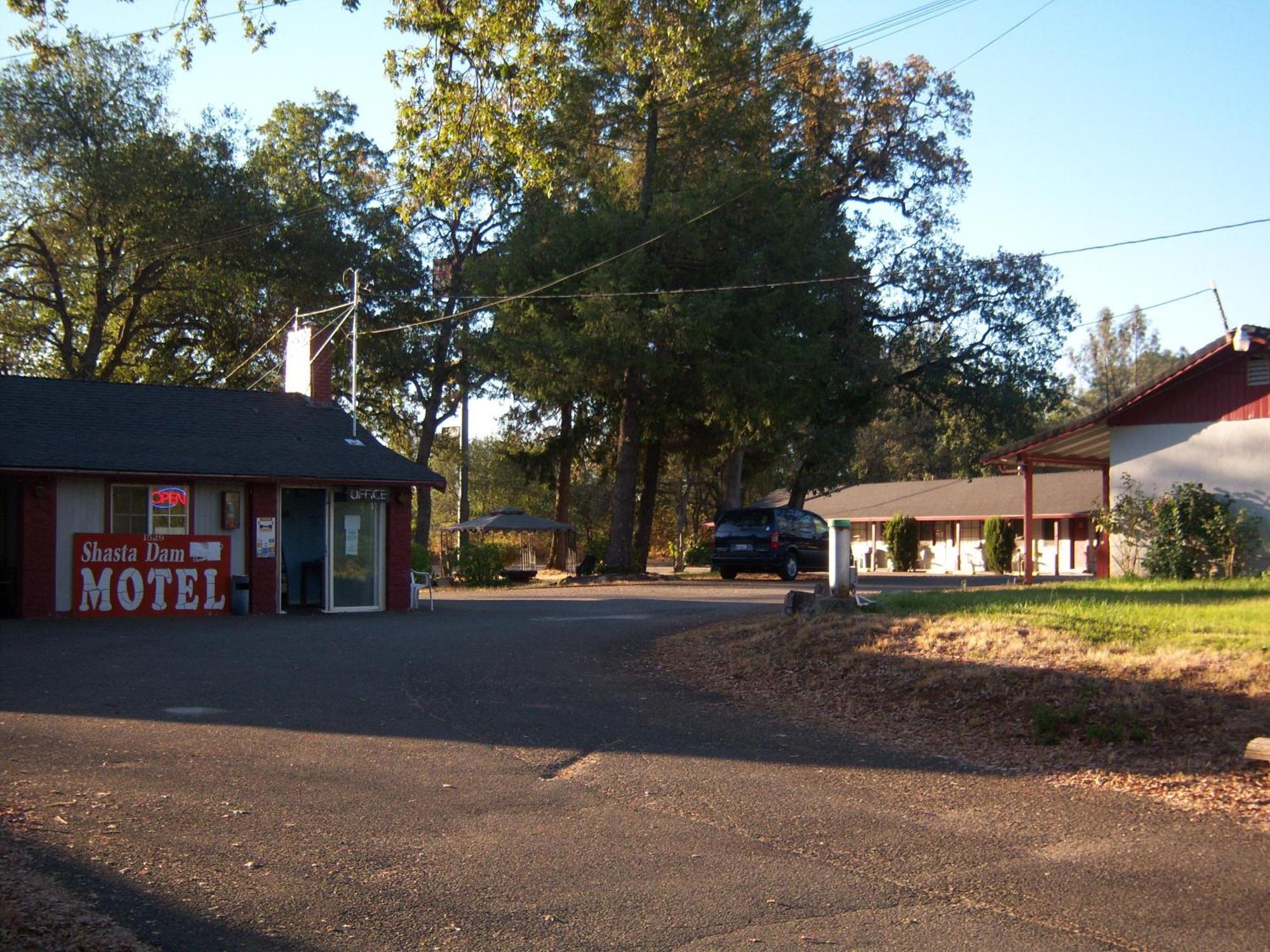 Shasta Dam Motel Shasta Lake Exterior foto